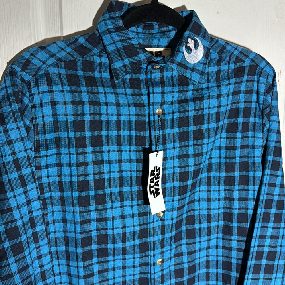 Cakeworthy Star Wars Flannel Unisex Size Small NET - Picture 2 of 9